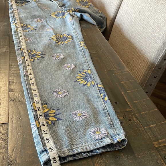 SHEIN Sunflower Straight Leg Jeans - Picture 9 of 10